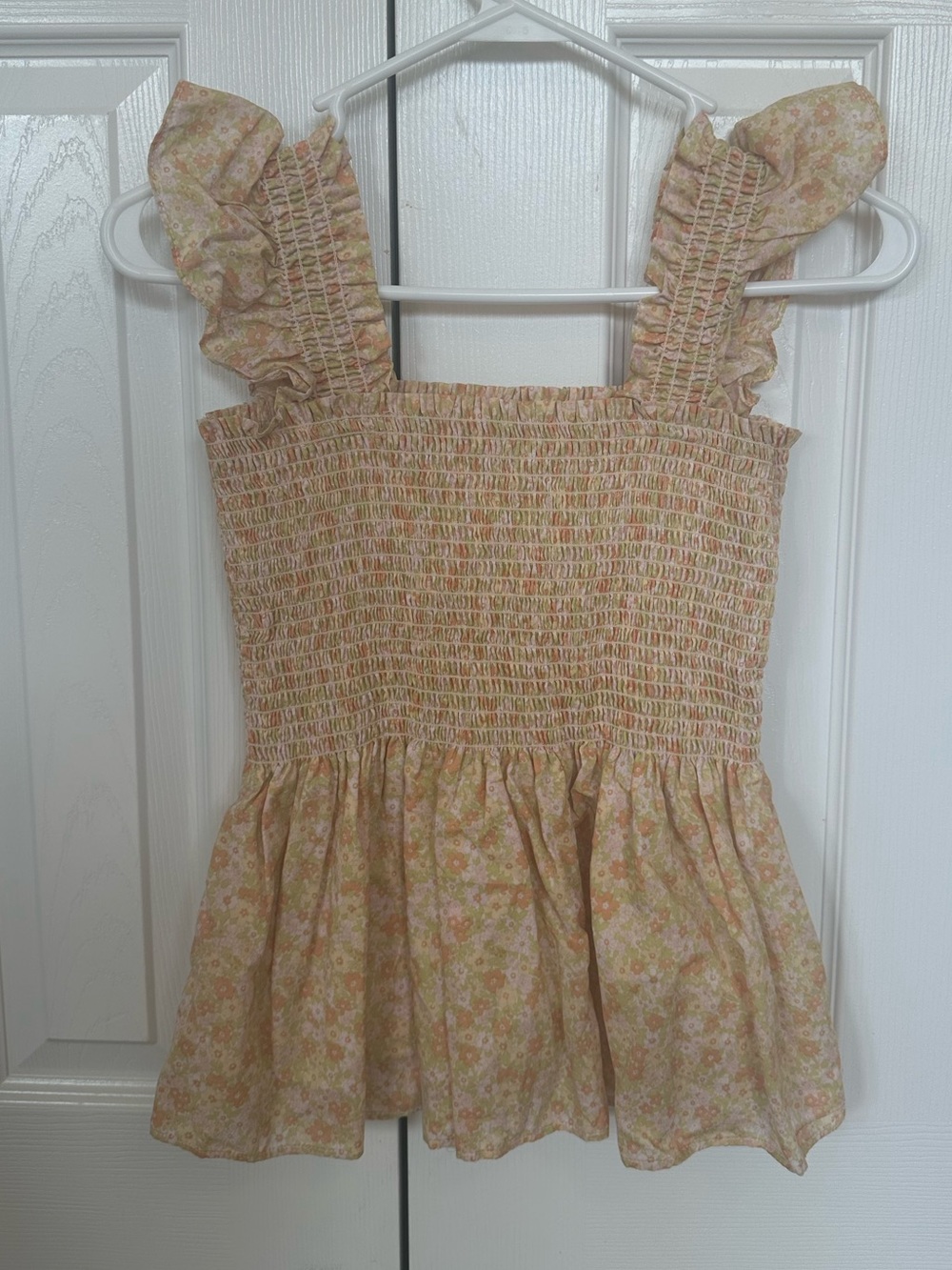 Kourt Floral Smocked Ruffle Top – Size XL